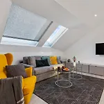 In Apartmán *